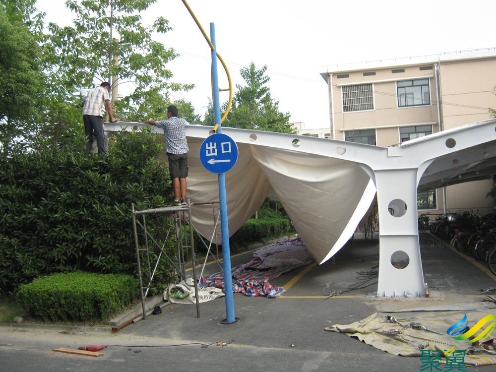 廣場膜結(jié)構(gòu)車棚,膜結(jié)構(gòu)車棚