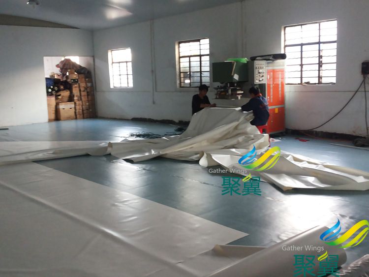 聚翼膜布車間4g