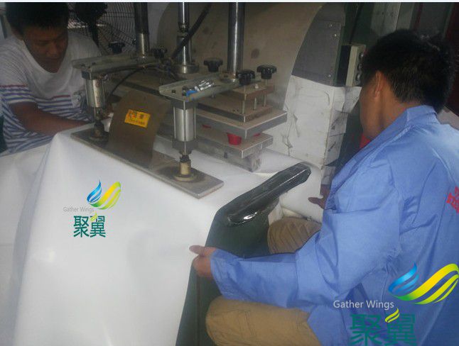 上海膜結(jié)構(gòu)車棚,膜結(jié)構(gòu)車棚