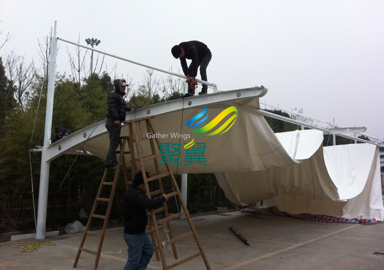 膜結(jié)構(gòu)車棚