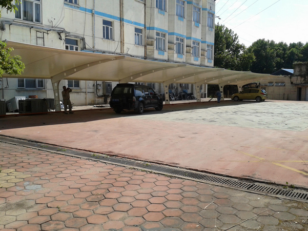 小區(qū)JY-90C轎車停車棚，超強防霉耐磨