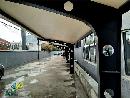 膜結(jié)構(gòu)車棚PVC膜材-膜結(jié)構(gòu)車棚專用凃裝