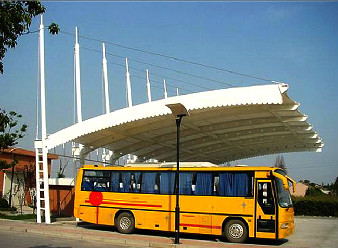 大巴車膜結(jié)構(gòu)車棚*大巴車膜結(jié)構(gòu)車棚遮陽(yáng)防雨，節(jié)能環(huán)保