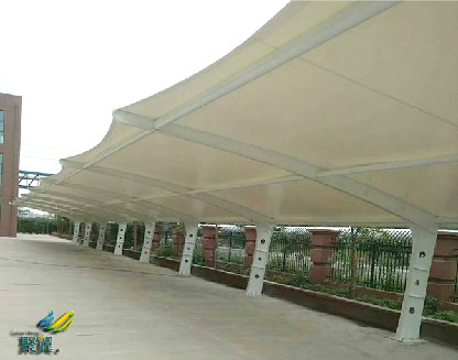 膜結(jié)構(gòu)車棚廠家訂制1安吉膜結(jié)構(gòu)車棚經(jīng)濟實惠2耐用性好