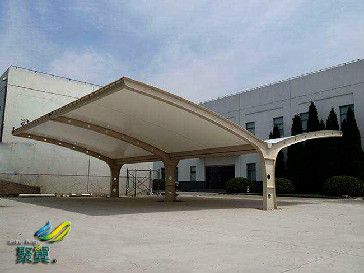 浙江溫州雙開(kāi)停車(chē)棚