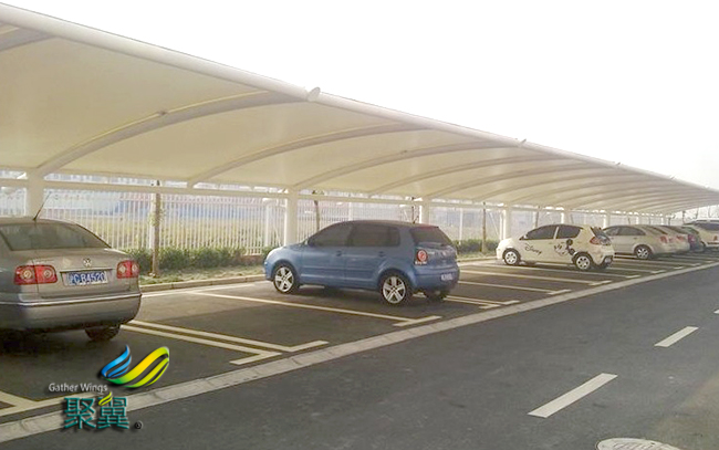 膜結(jié)構(gòu)車棚能給我們帶來多少好處
