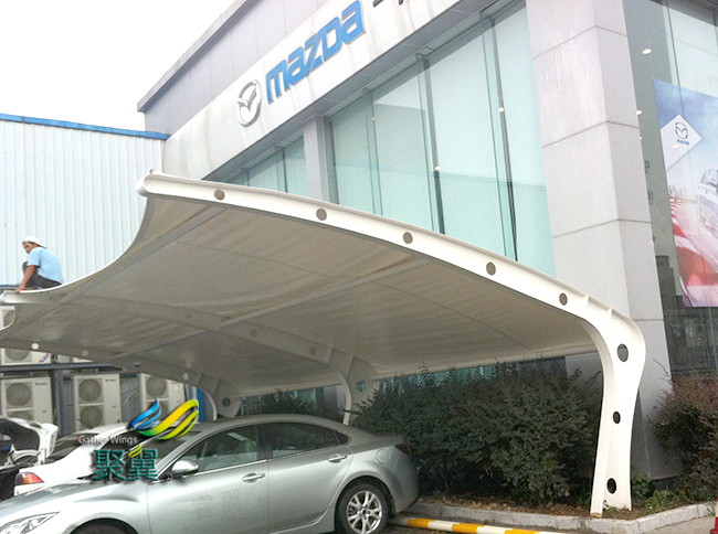 膜結(jié)構(gòu)車棚裁剪線的布置應(yīng)遵循以下原則