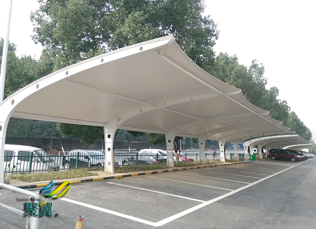   膜結(jié)構(gòu)車棚在制作時需要注意的四大要素