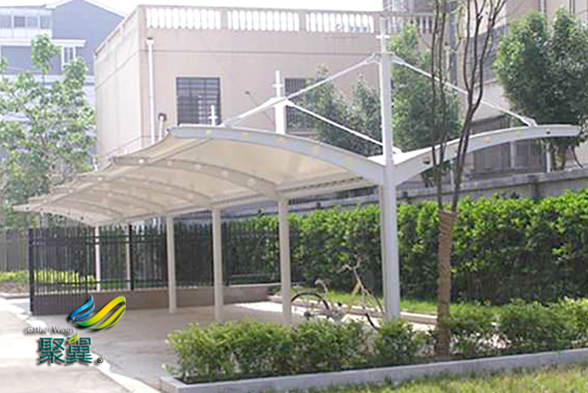 上海聚翼膜結(jié)構(gòu)車棚亮點