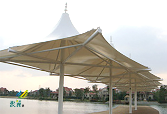 膜結(jié)構(gòu)車棚隔音效果佳|膜結(jié)構(gòu)車棚自潔性 