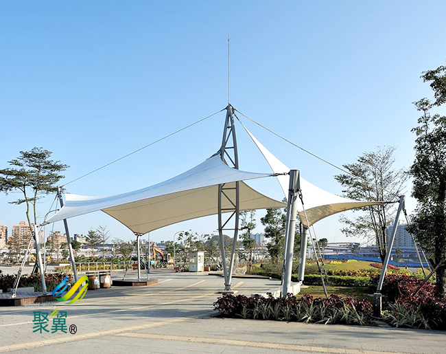 張拉膜索膜結(jié)構(gòu)優(yōu)勢介紹|張拉膜結(jié)構(gòu)景觀膜