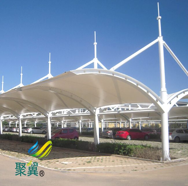 膜結(jié)構(gòu)車棚防火措施|膜結(jié)構(gòu)車棚壽命長    