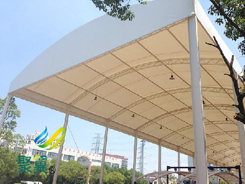 浦東公安學(xué)校膜結(jié)構(gòu)特點(diǎn)|膜結(jié)構(gòu)節(jié)點(diǎn)設(shè)計(jì)