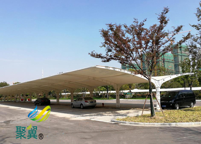 膜結(jié)構(gòu)車棚大小牢固性|膜結(jié)構(gòu)車棚自重輕