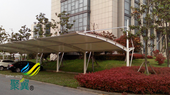 雙開膜結(jié)構(gòu)車棚停車棚鋼膜結(jié)構(gòu)學校汽車棚加工廠家