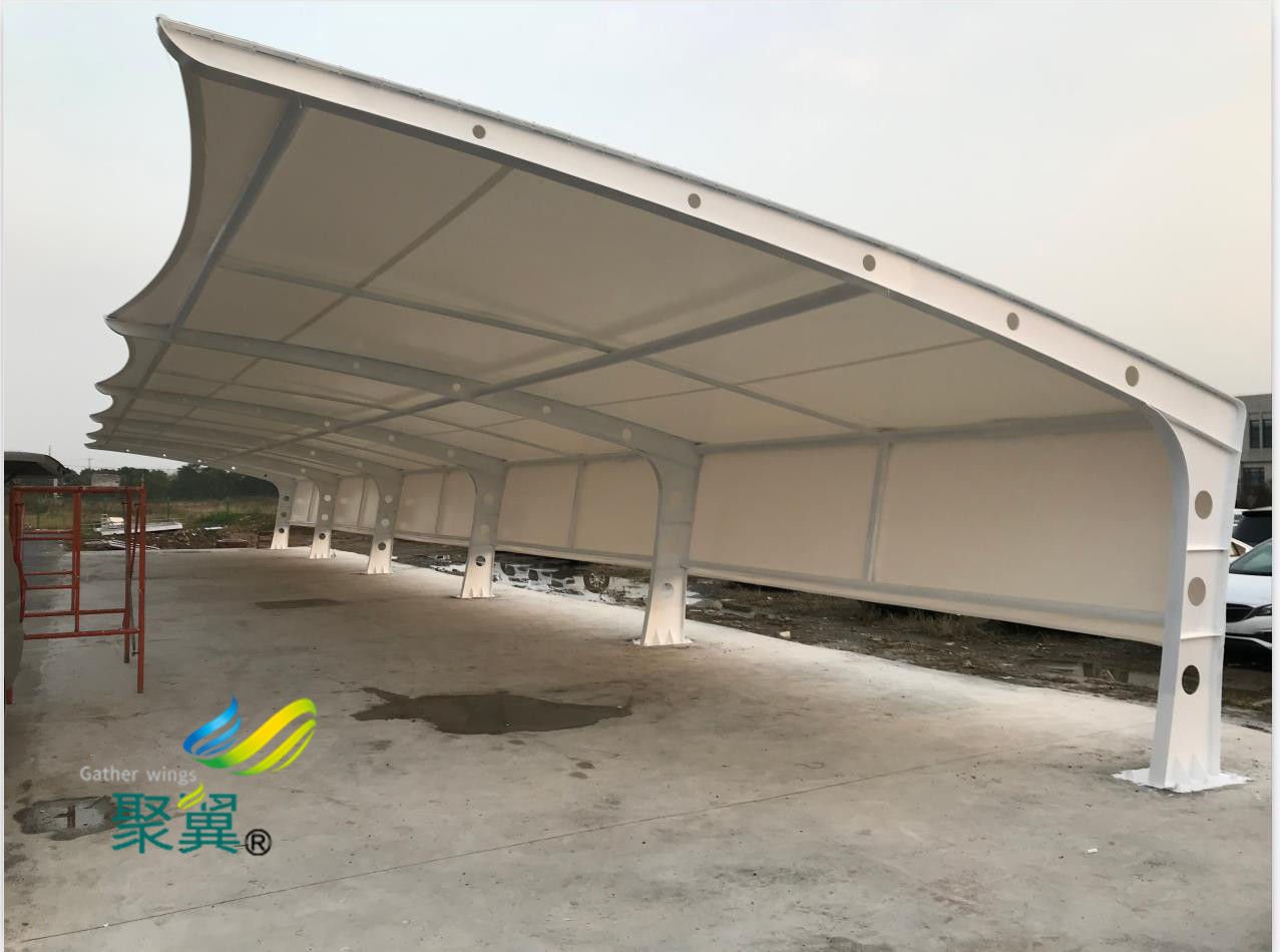 決定膜結(jié)構(gòu)汽車停車棚價格因素的原因有哪些   