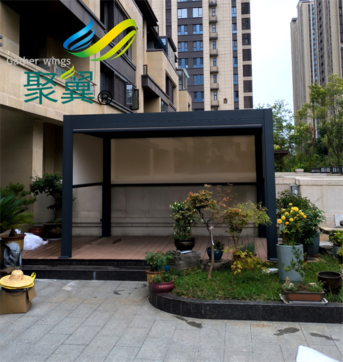 具有現(xiàn)代氣息的電動(dòng)涼亭